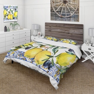 Designart 'Lemon Ornament On Blue Geometrical Pattern II' Tropical Duvet Cover Comforter Set