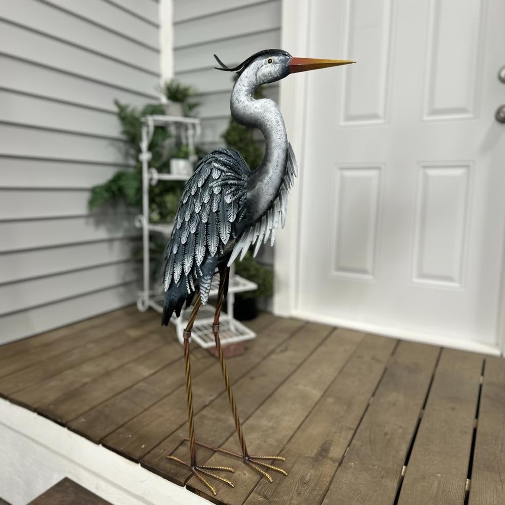Hi-Line Metal Blue Heron Decorative Garden Statue