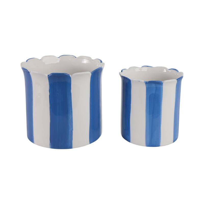 Ceramic Planter Scalloped Edge and Vertical Textured Design (Set of 2) - 8" x 8" x 7"