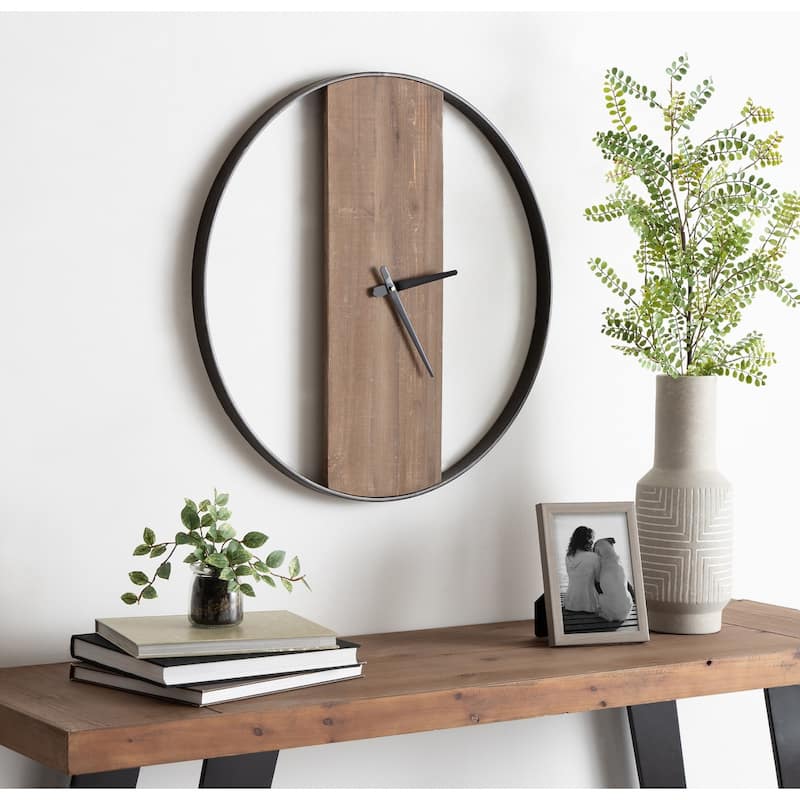 Kate and Laurel Ladd Round Numberless Wall Clock