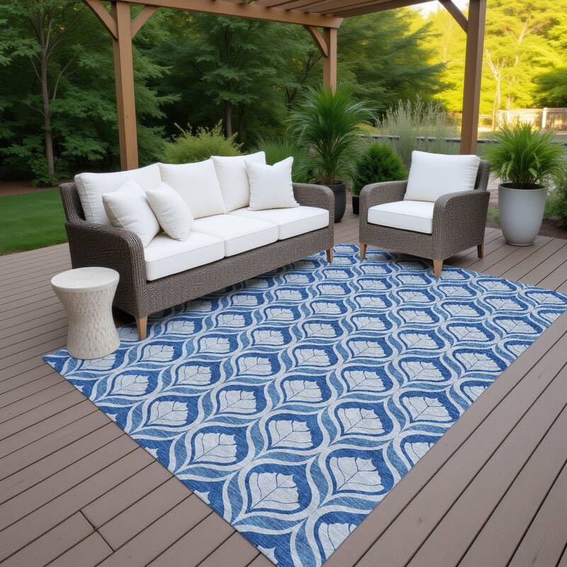 Machine Washable Indoor/ Outdoor Modern Trellis Chantille Rug