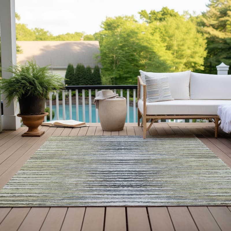 Machine Washable Indoor/ Outdoor Chantille Jagged Stripes Rug