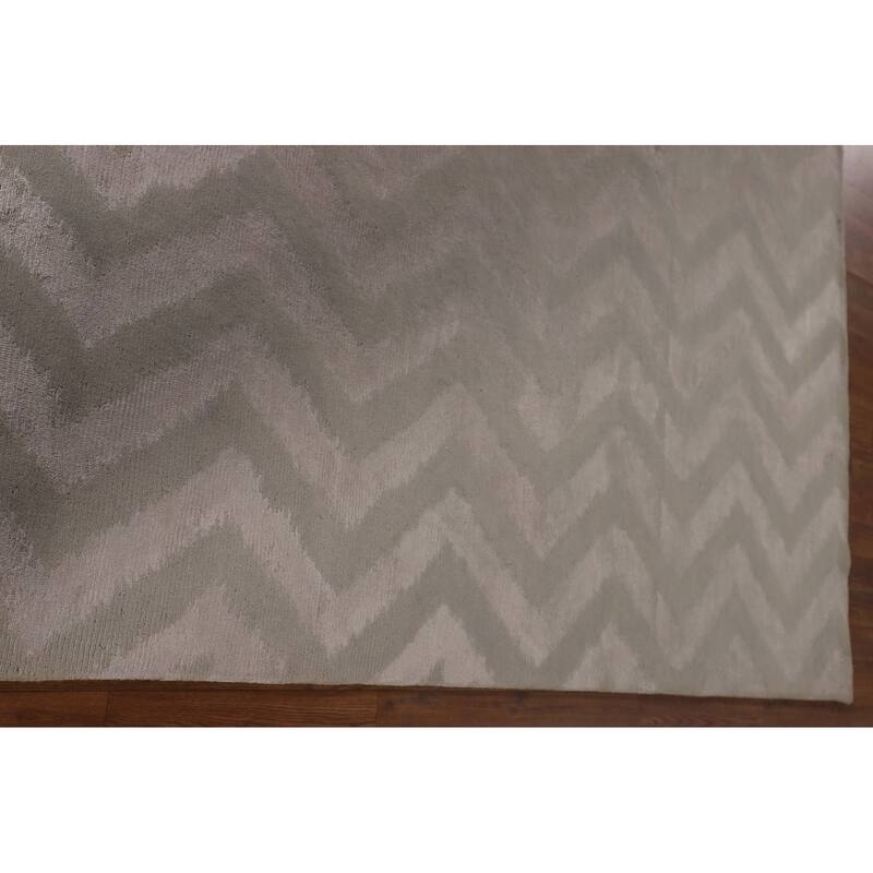 Chevron Style Modern Area Rug Handmade Wool Carpet - 8'0" x 9'10"