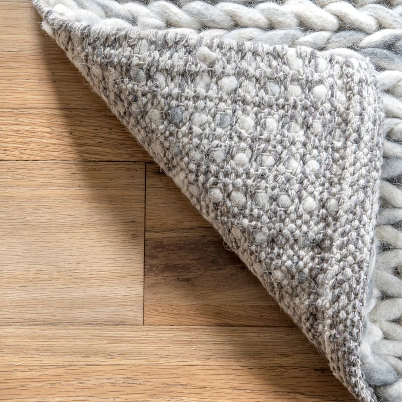 Nuloom Drew Casual Wool Area Rug