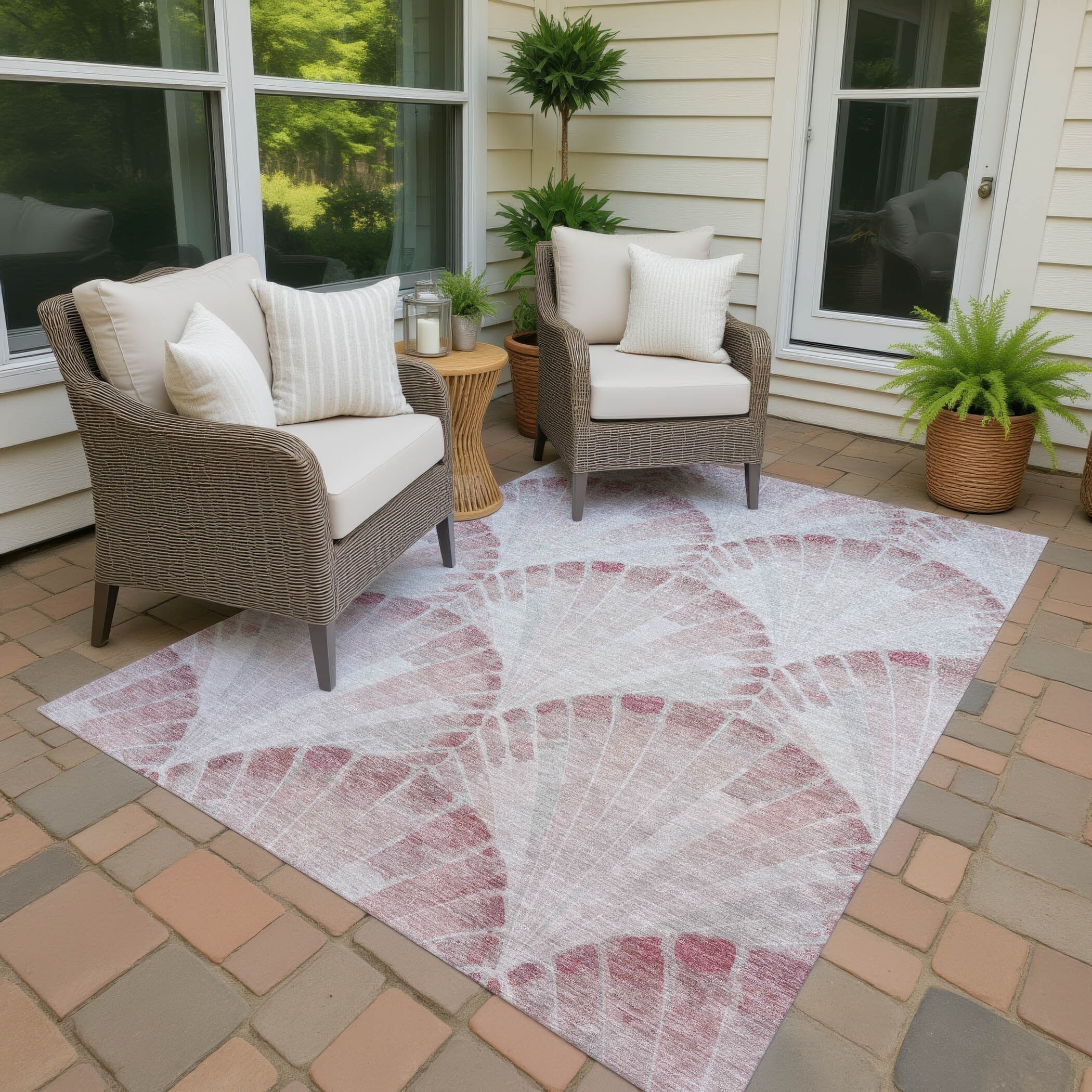 Machine Washable Indoor/ Outdoor Modern Fan Chantille Rug