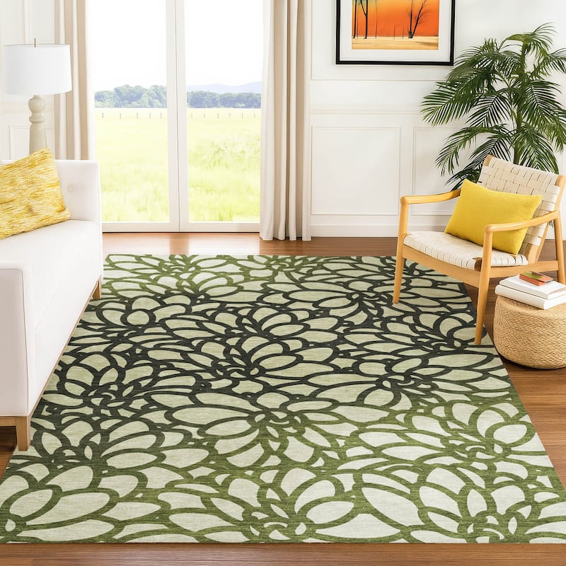 Machine Washable Indoor/ Outdoor Floral Craze Chantille Rug
