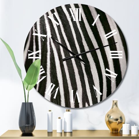 Designart 'Detail Of Black And White Zebra Lines III' Patterned wall clock