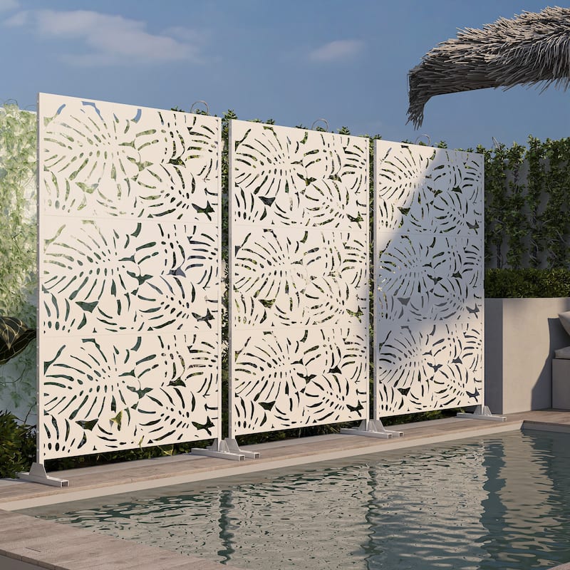 Outdoor Privacy Screen with Stand for Patio Garden Metal Fence