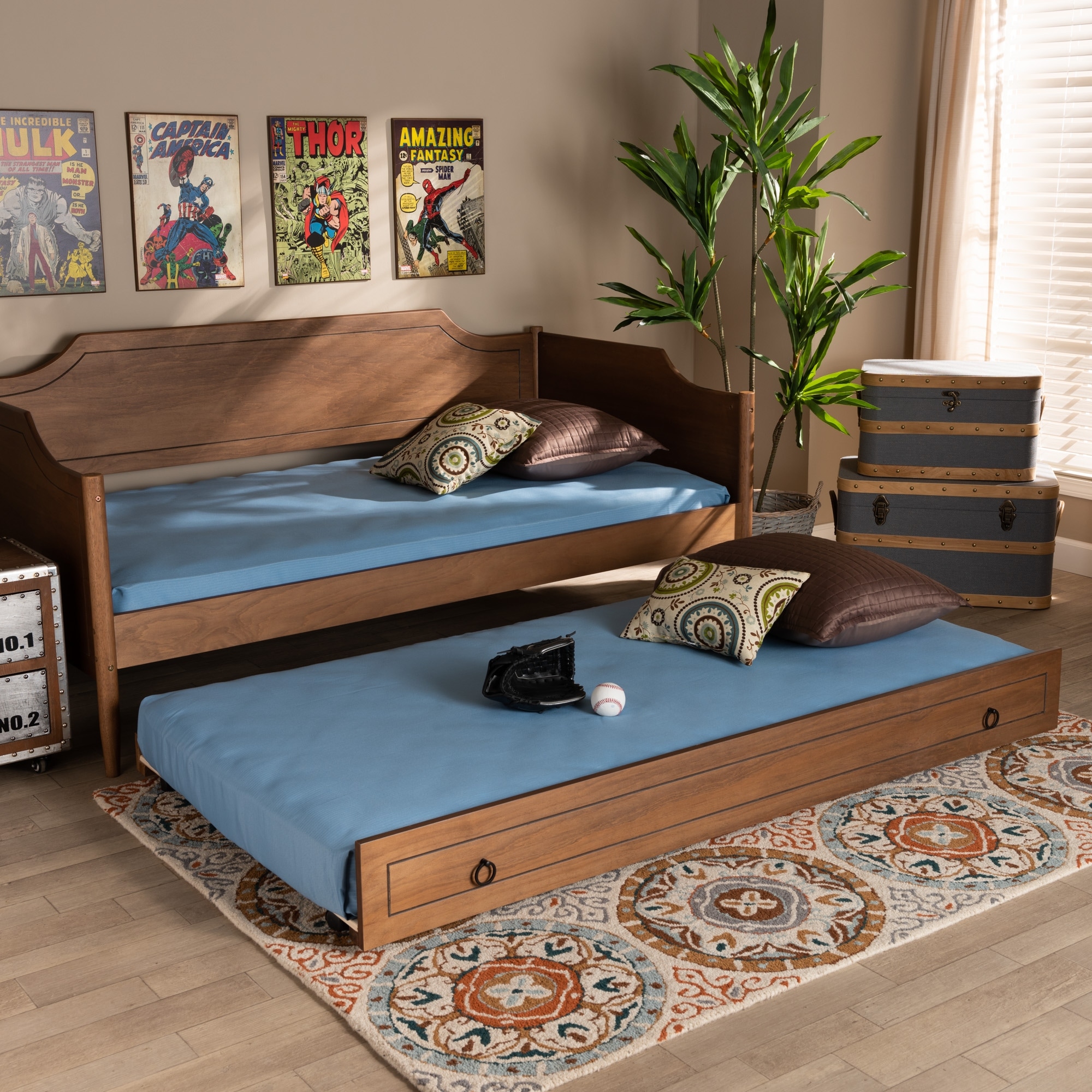 Alya Classic Traditional Farmhouse Twin Size Trundle (Trundle Only)