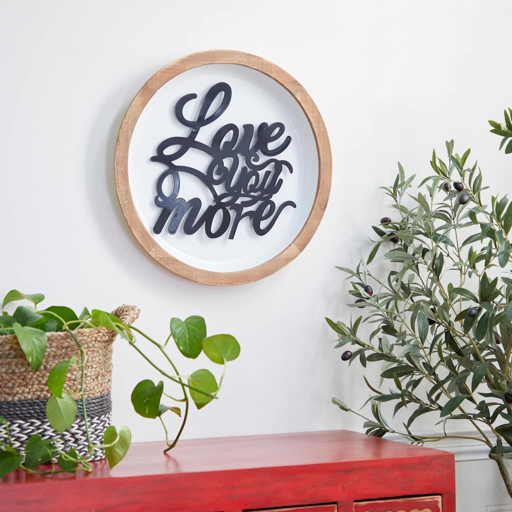 White Iron Farmhouse Wall Decor 17 x 17 x 2