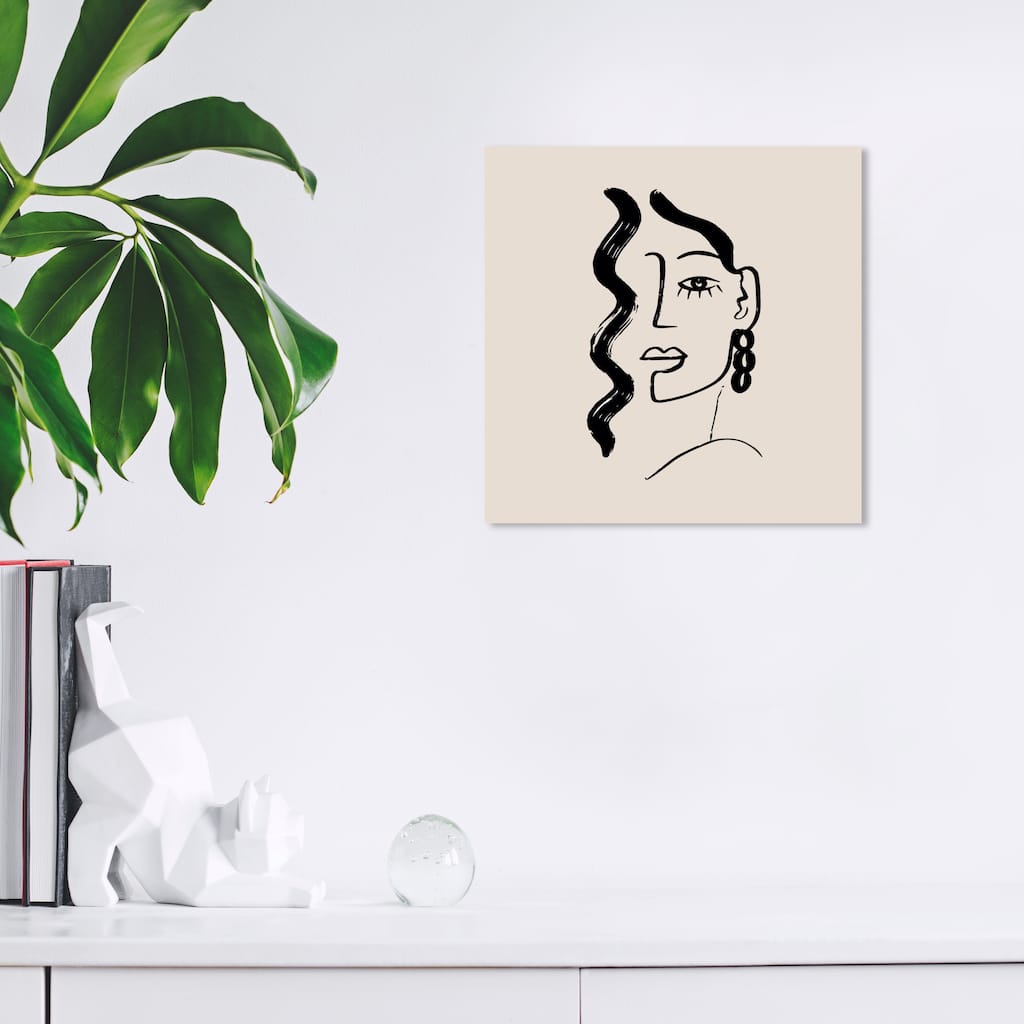 Wynwood Studio Canvas Fashion and Glam Nala Black and Modern & Contemporary Wall Art Canvas Print