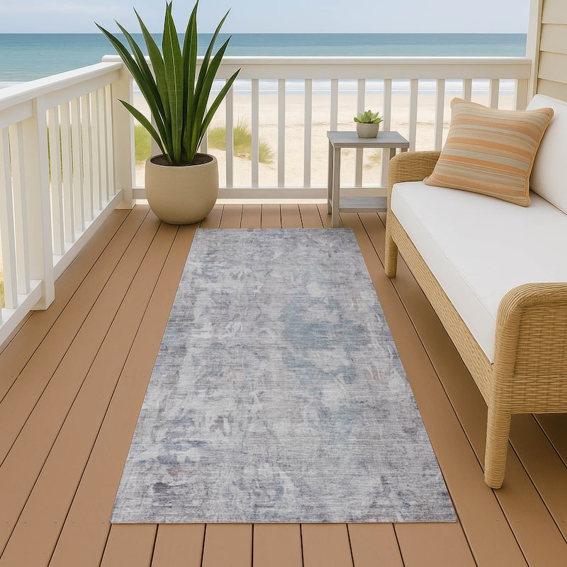 Machine Washable Indoor/ Outdoor Muted Ombre Chantille Rug - Taupe - 2'3" x 7'6"