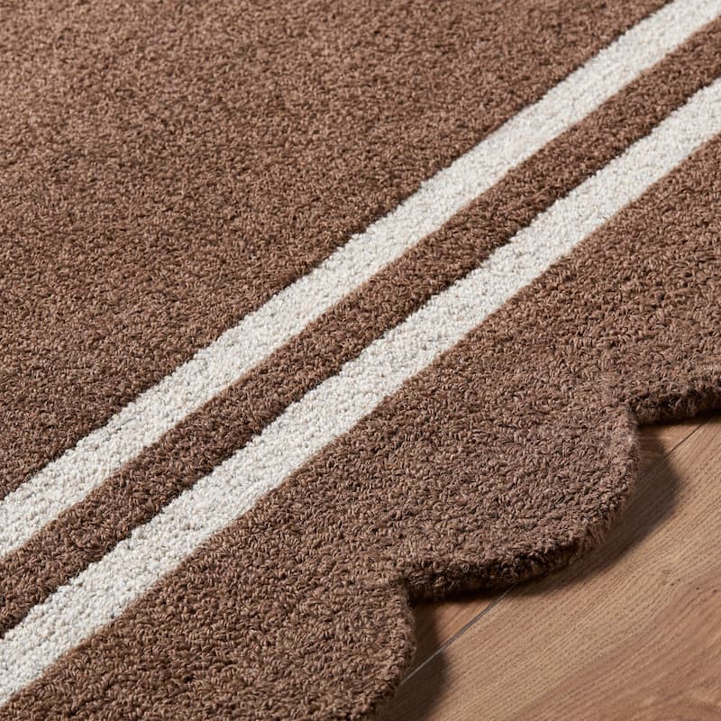 Livabliss Scalloped Modern & Contemporary Area Rug