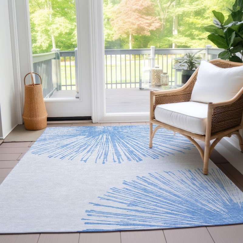 Machine Washable Indoor/ Outdoor Chantille Contemporary Burst Rug