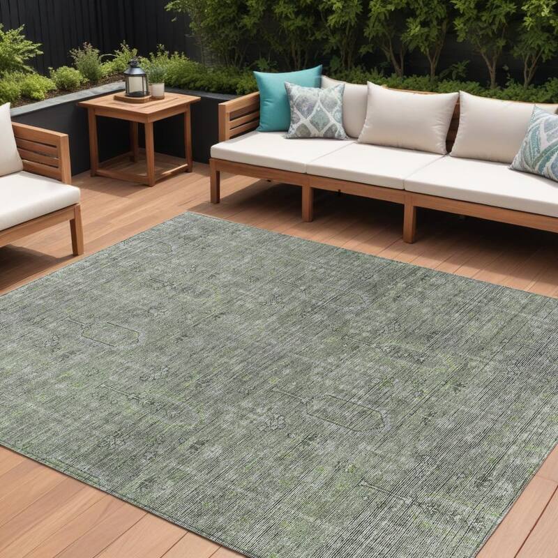 HomeRoots Southwestern Transitional Rectangle Outdoor Rug - 8' X 10'