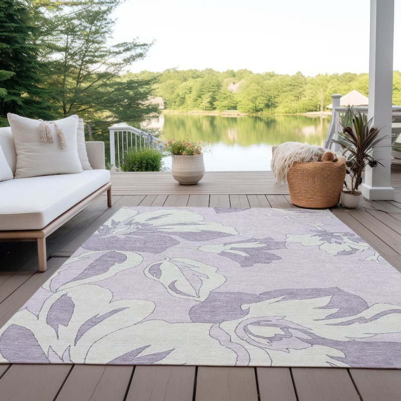 Machine Washable Indoor/ Outdoor Chantille Floral Rug - Lavender - 2'6" x 3'10"