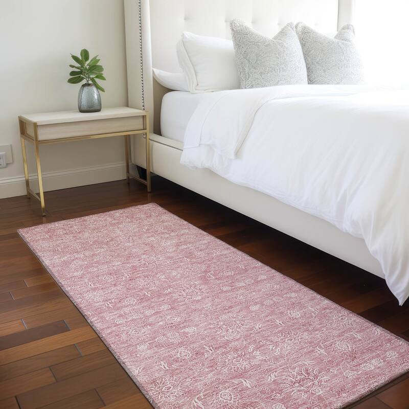 Machine Washable Indoor/ Outdoor Chantille Traditional Floral Rug - Blush - 2'3" x 7'6"