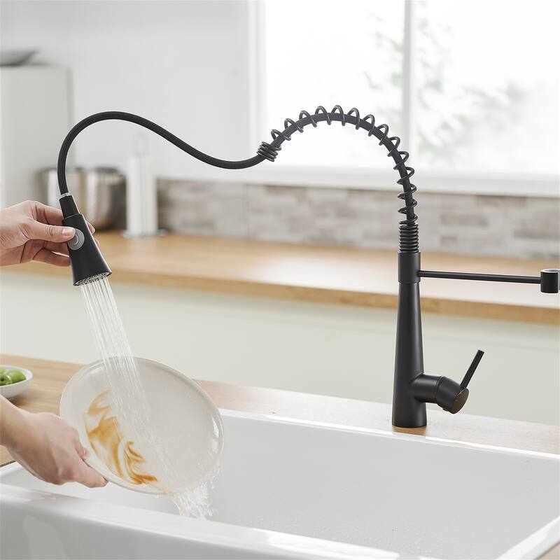 Commercial Kitchen Faucet w/ Pull-Out Sprayer - Single Handle, Black