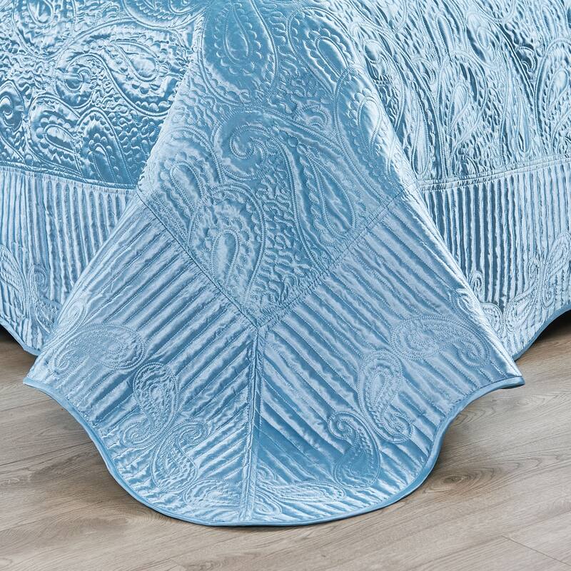 Serenta Quilted Satin 4-piece Bedspread Set