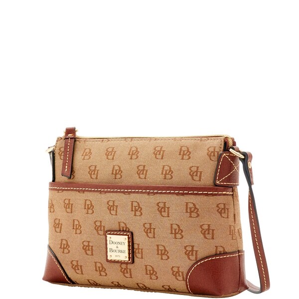 dooney and bourke pouchette