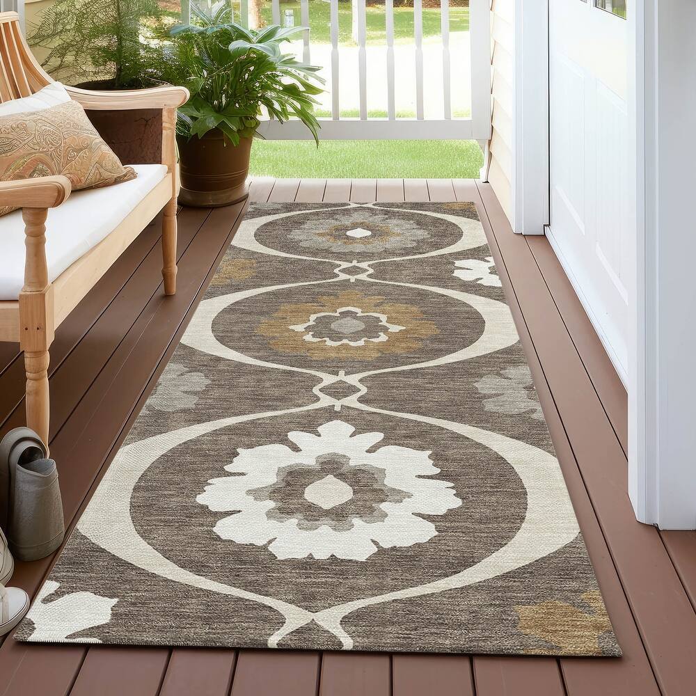 Machine Washable Indoor/ Outdoor Chantille Floral Geo Rug