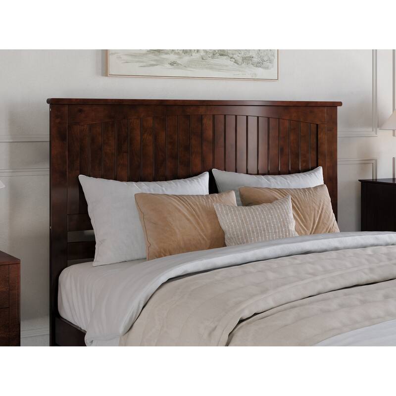 Malta Platform Bed with Panel Footboard and Twin XL Trundle