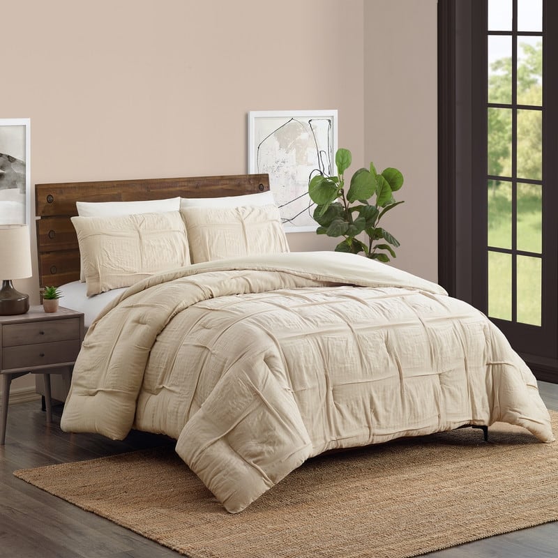 Riley Pleated 3-Piece Comforter Set - King