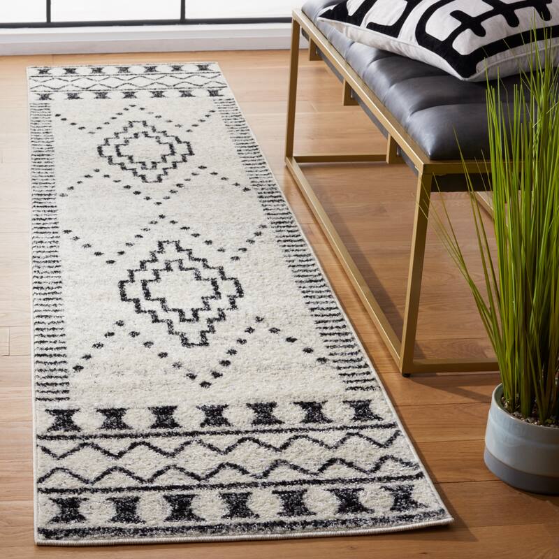 SAFAVIEH Tulum Velma Moroccan Boho Rug - 2'2" x 9' Runner - Black/Ivory
