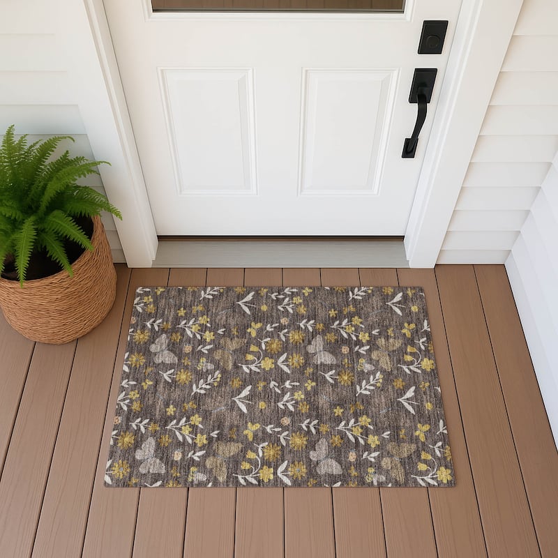 Machine Washable Indoor/ Outdoor Whimsy Butterfly Chantille Rug - Fudge - 1'8" x 2'6"