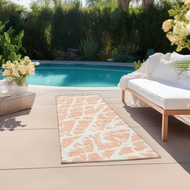 Machine Washable Indoor/ Outdoor Transitional Peach Crackle Chantille Rug - Peach - 2'3" x 7'6"