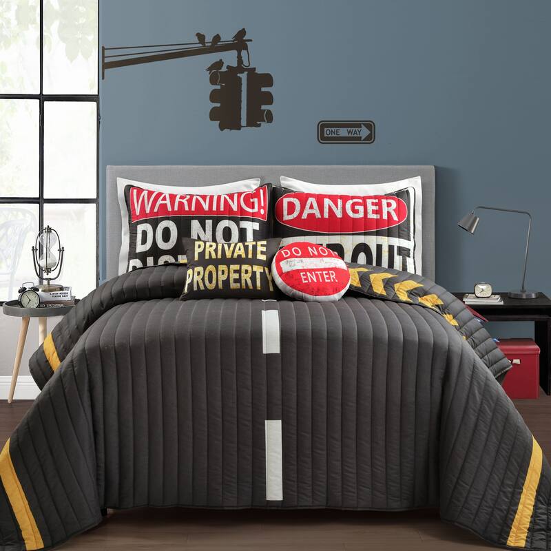 Lush Decor Highway Reversible Quilt Set