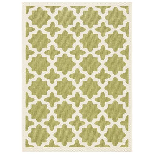 SAFAVIEH Courtyard Dorthey Indoor/ Outdoor Patio Backyard Rug - 2'7" x 5' - Green/Beige