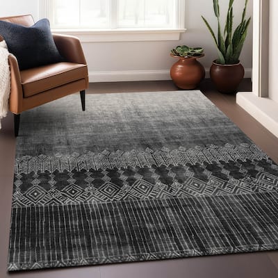Machine Washable Indoor/ Outdoor Boho Ombre Chantille Rug