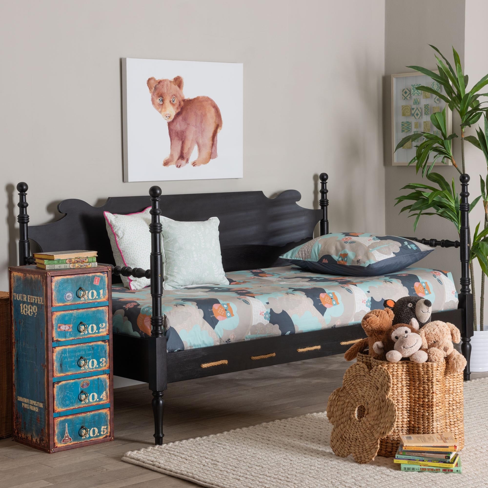 Gaetano Wood Daybed with Turned Spindle Post, Black, Twin