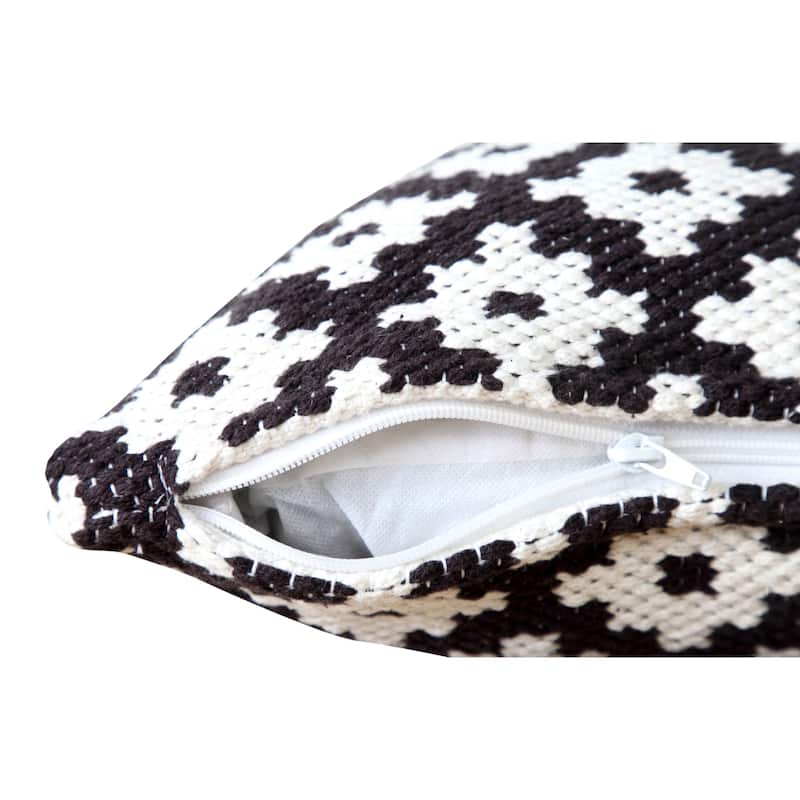 HomeRoots 20" X 20" Black And White 100% Cotton Geometric Zippered Pillow