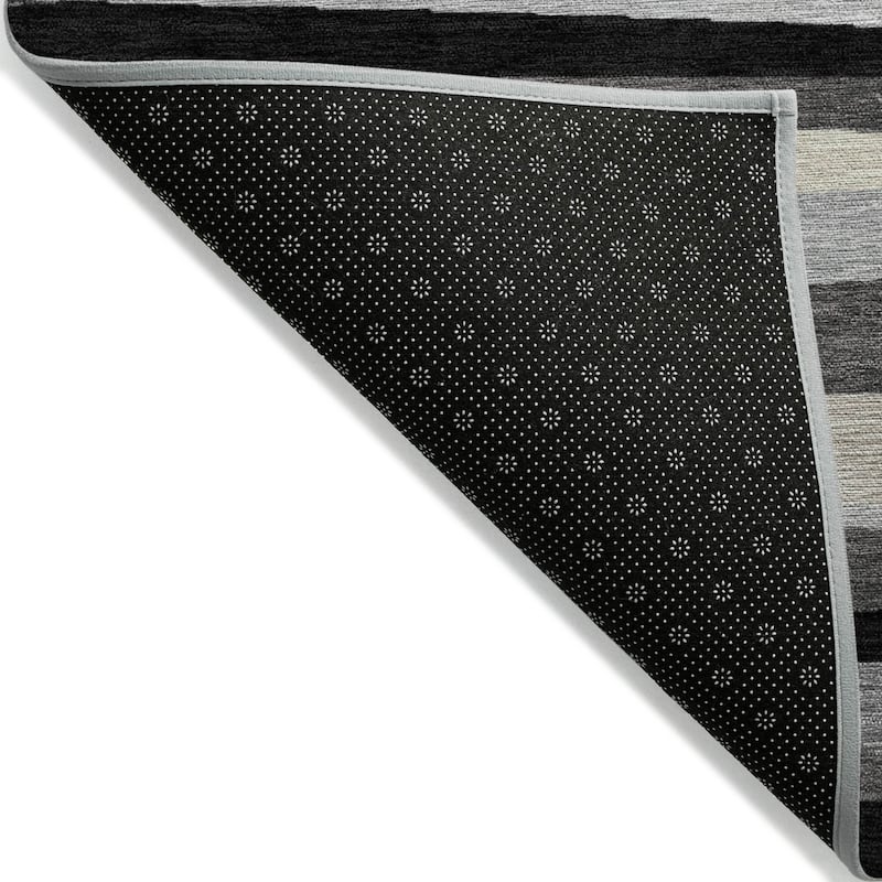Machine Washable Indoor/ Outdoor Modern Stripes Chantille Rug