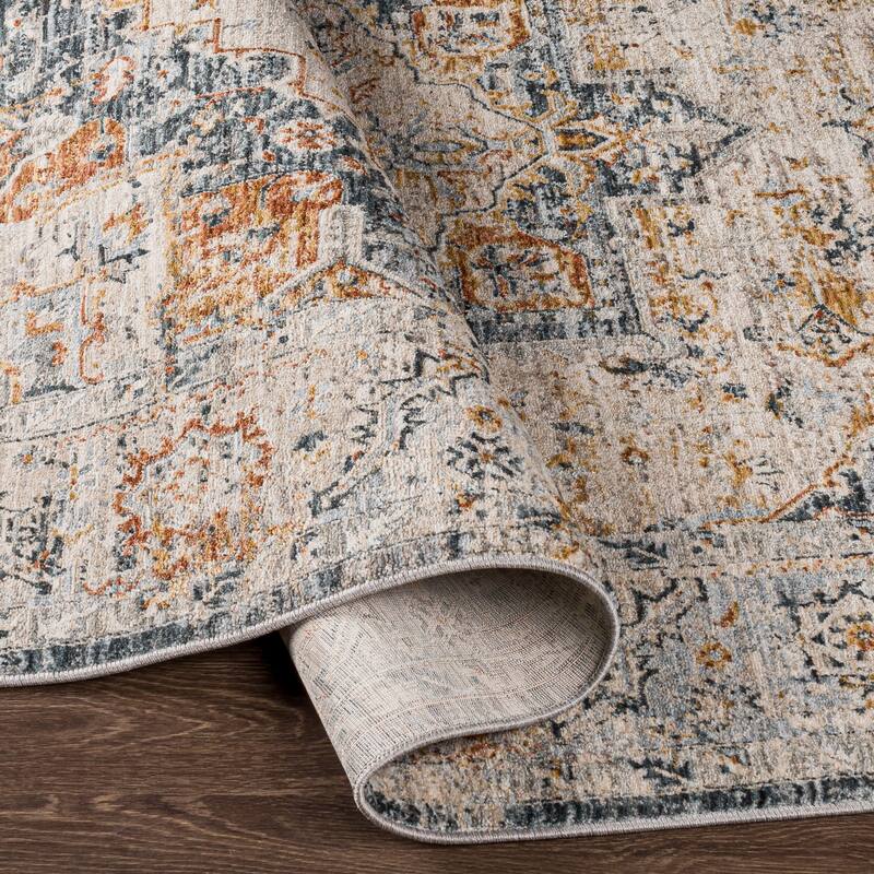 Livabliss Traditional Laila Medallion Area Rug