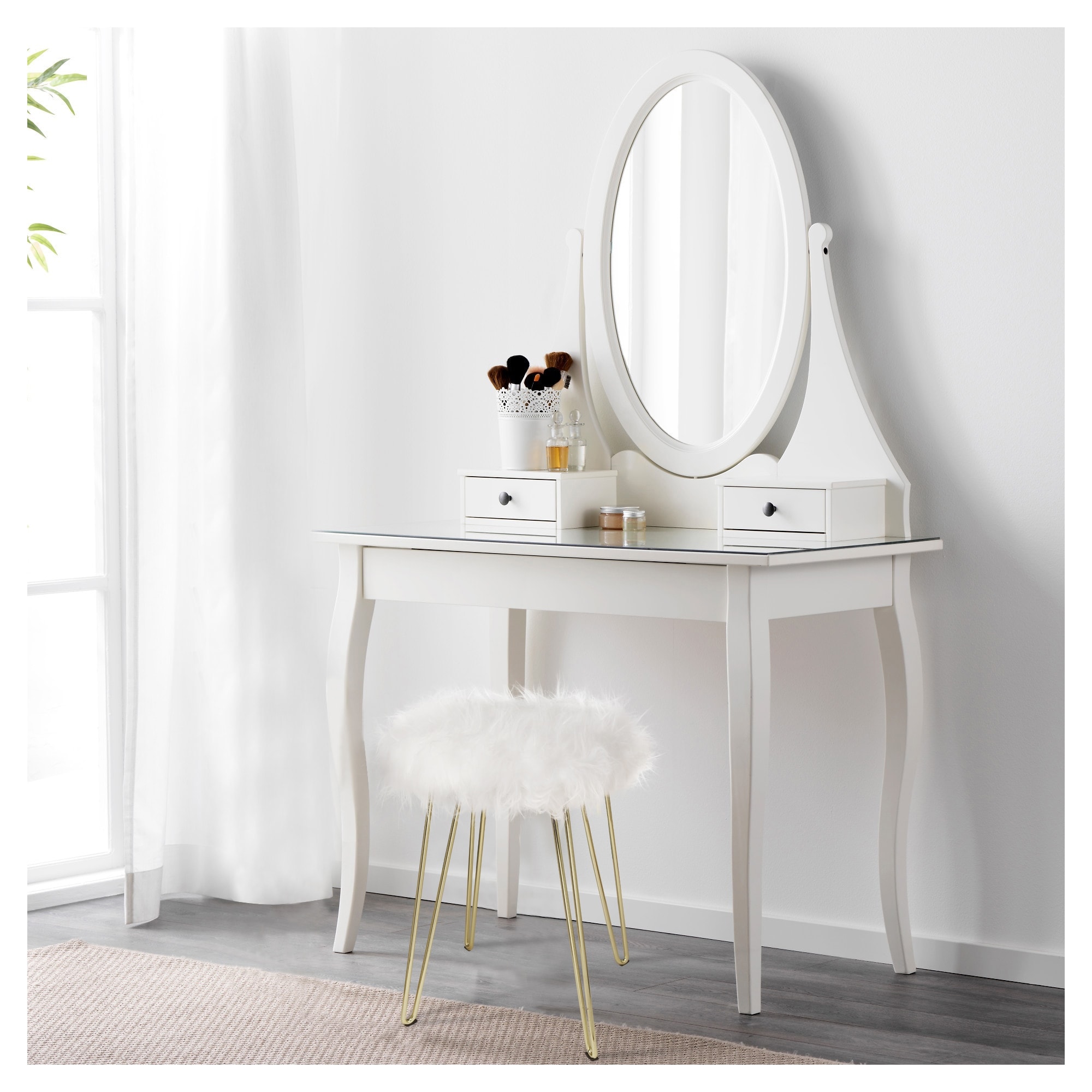 Small white vanity best sale chair