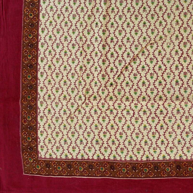 Exquisite Floral Vine Cotton Tablecloth Collection