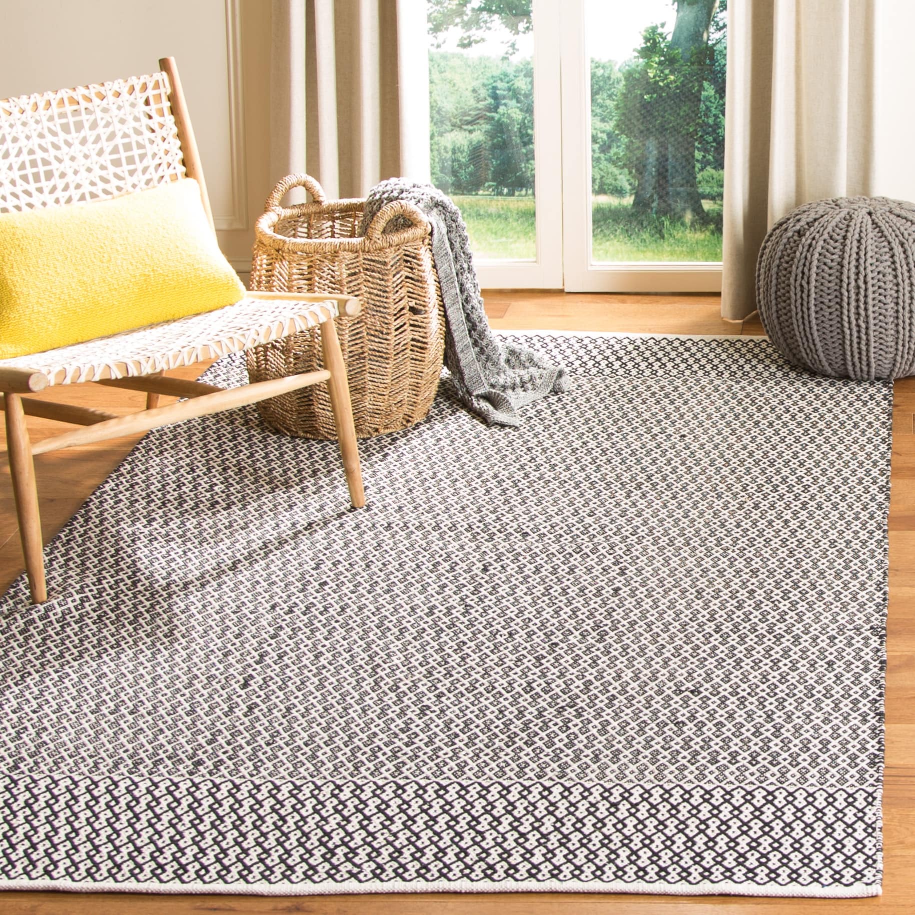 SAFAVIEH, Handmade Flatweave Montauk Odette Cotton Rug