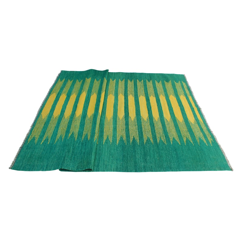 Modern Flatweave Aubriell Green/Gold Rug - 5'8" x 7'8"