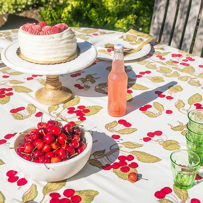Couleur Nature Cherry Tablecloth - Red/Green - 71" x 142