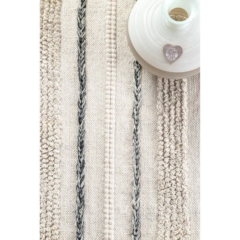 Nuloom Ivory Handmade Indiga Casual Urban Simply Solid Area Rug