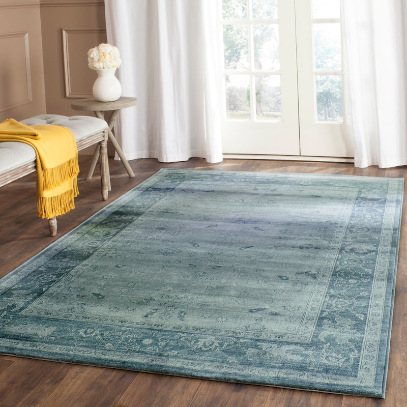 SAFAVIEH Vintage Distressed Boho Alkea Oriental Rug - 4' x 5'7" - Light Blue/Dark Blue