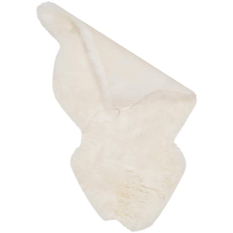 SAFAVIEH Handmade Natural Sheepskin Leanca 3.4-inch Thick Rug