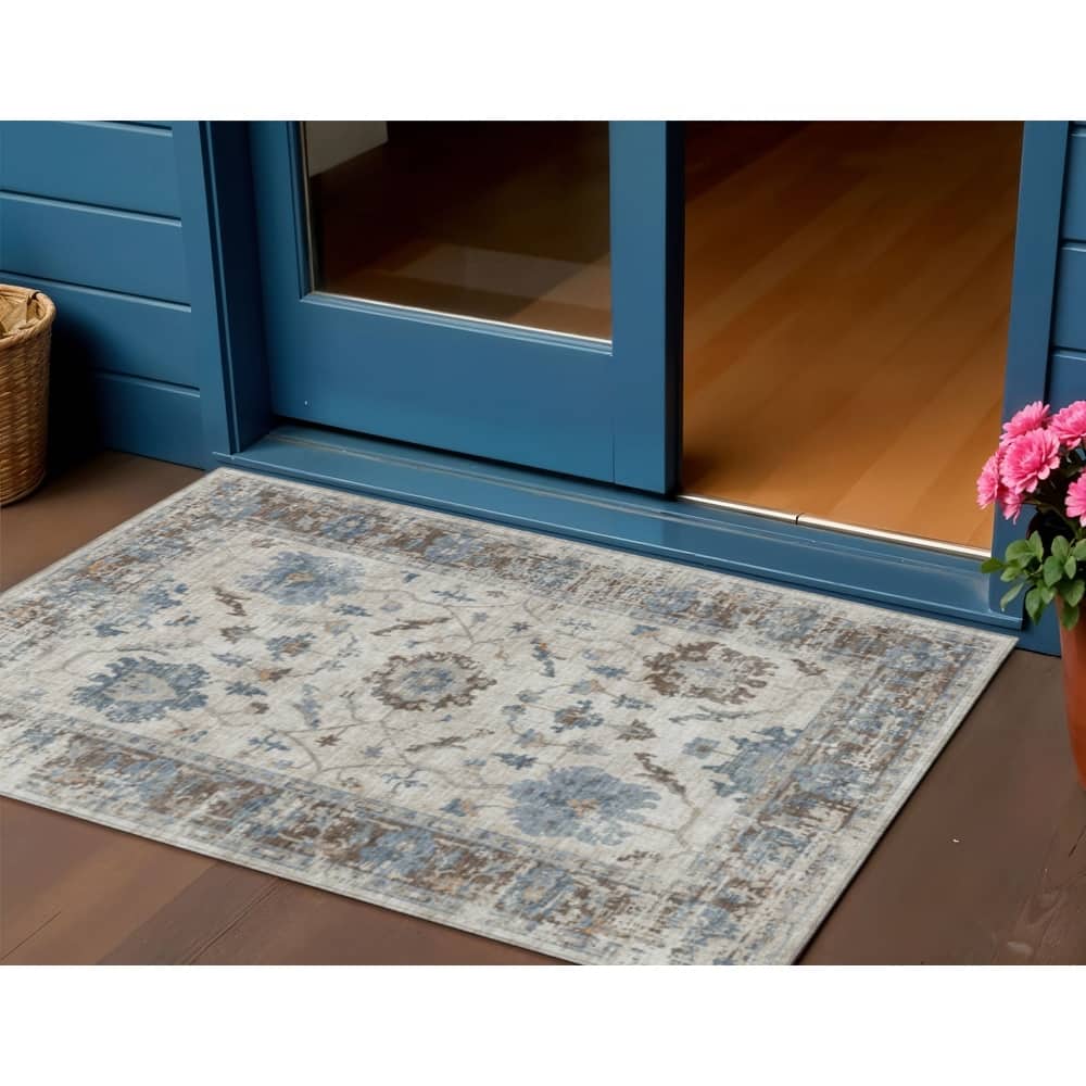 HomeRoots Floral Traditional Rectangle Outdoor Rug