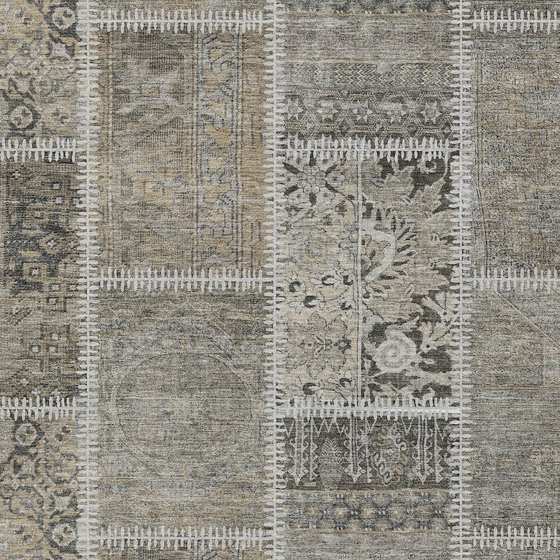 HomeRoots Patchwork Transitional Rectangle Outdoor Rug