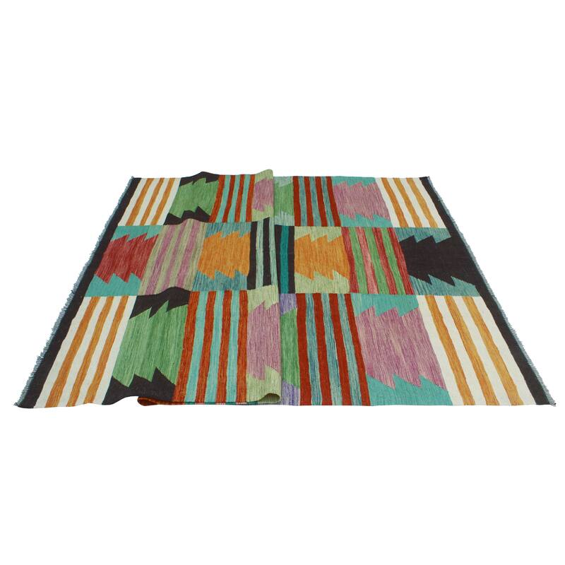 Modern Flatweave Irmak Green/Ivory Rug - 6'4" x 9'9"