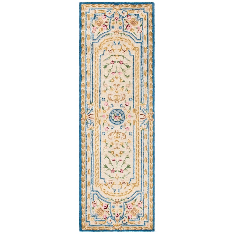SAFAVIEH Handmade Savonnerie Abbigail Traditional Oriental Wool Rug