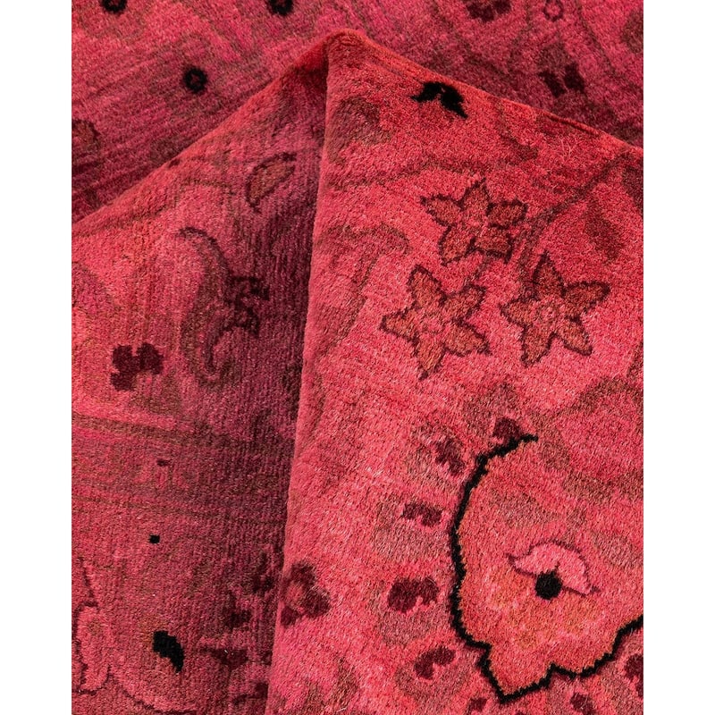 Fine Vibrance, One-of-a-Kind Hand-Knotted Area Rug - Pink, 3' 2" x 5' 5" - 3' 2" x 5' 5"